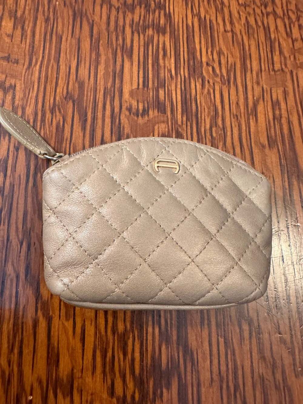 Etienne Aigner Quilted Leather Coin Pouch Bronze Metallic